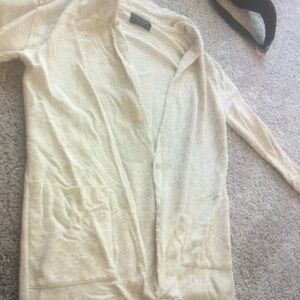 Elegant Cream Men’s Sweater